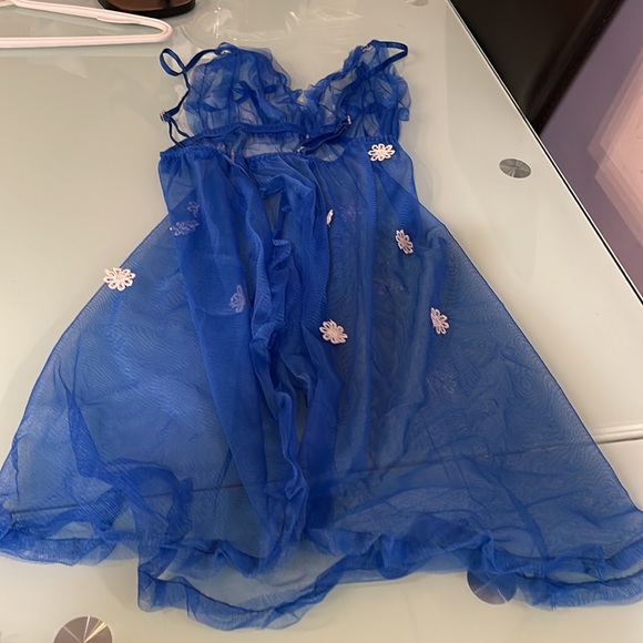 Sexy Lingerie Pajamas for Ladies ( NWT) - Picture 3 of 4